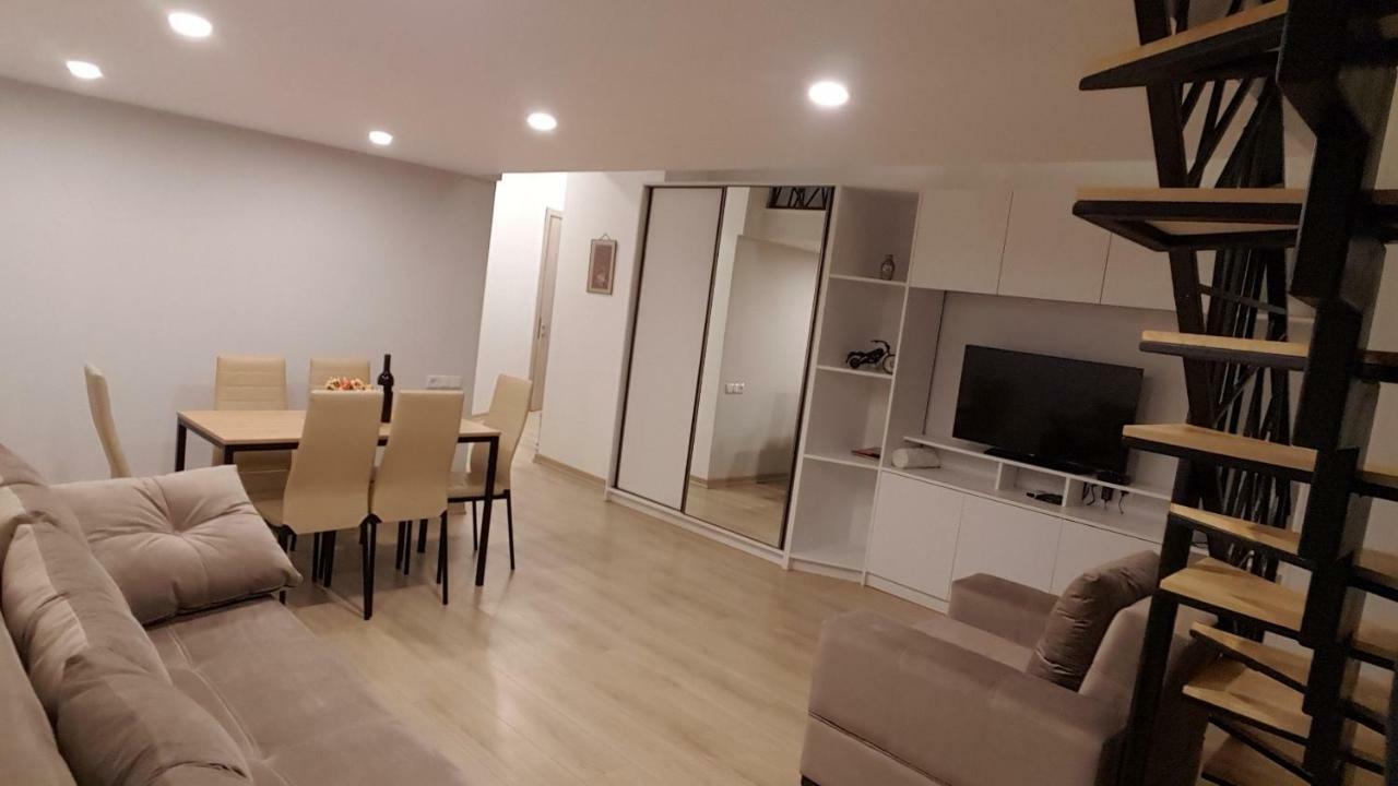 Kita'S Apartment Tbiliszi Kültér fotó
